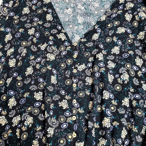 Free People She's Dainty Bell-Sleeve Bodysuit - Picture 8 of 9